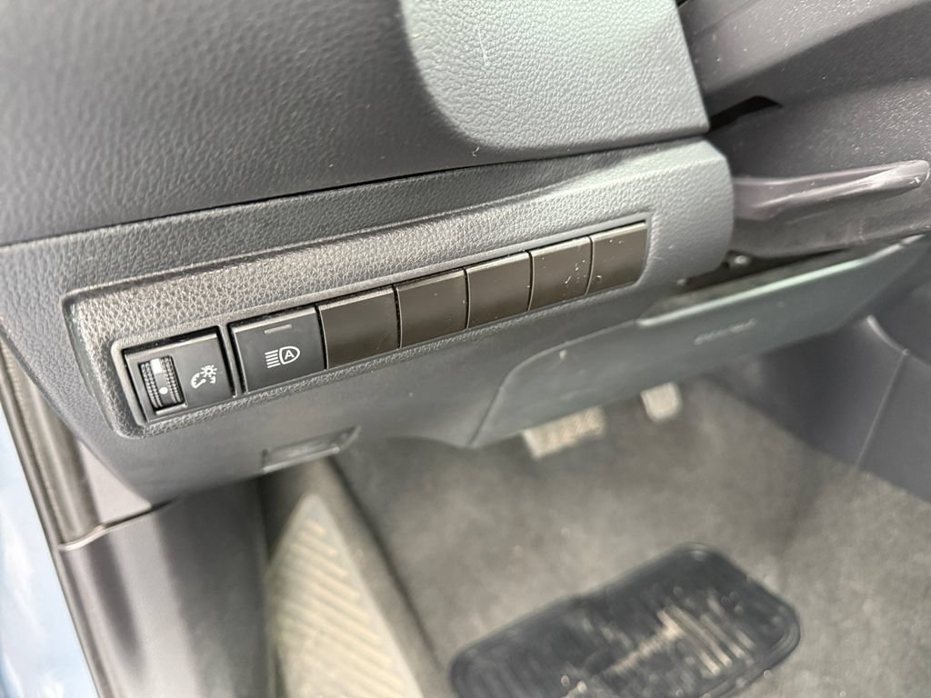 Certified 2024 Toyota Corolla LE FWD image 27