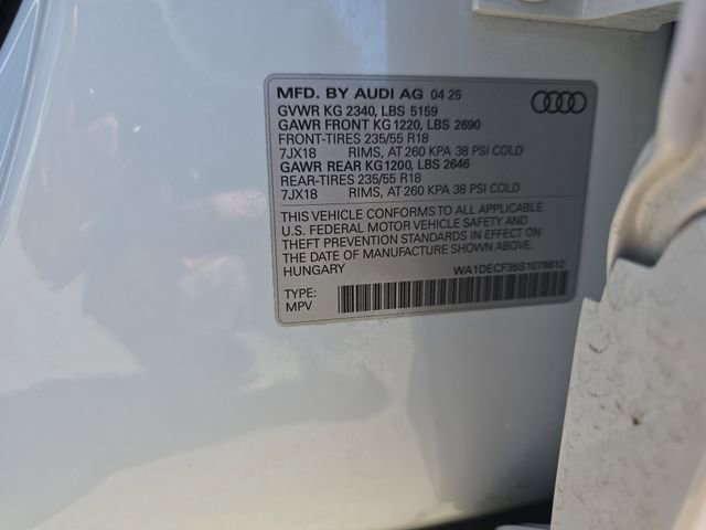 Used 2025 Audi Q3 2.0T Premium w/ Convenience Package AWD/4WD image 16