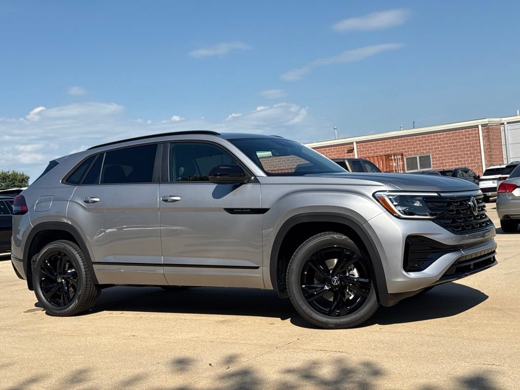 New 2026 Volkswagen Atlas Cross Sport SEL R-Line