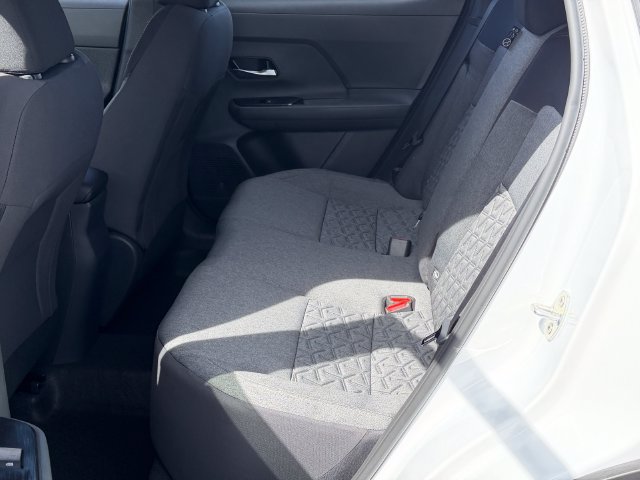 New 2027 Nissan Kicks SV FWD image 22