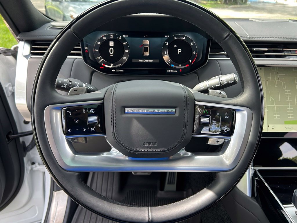 Used 2026 Land Rover Range Rover Long Wheelbase SE AWD/4WD image 18
