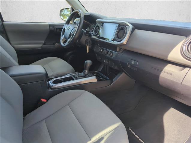 Used 2020 Toyota Tacoma SR5 RWD image 24
