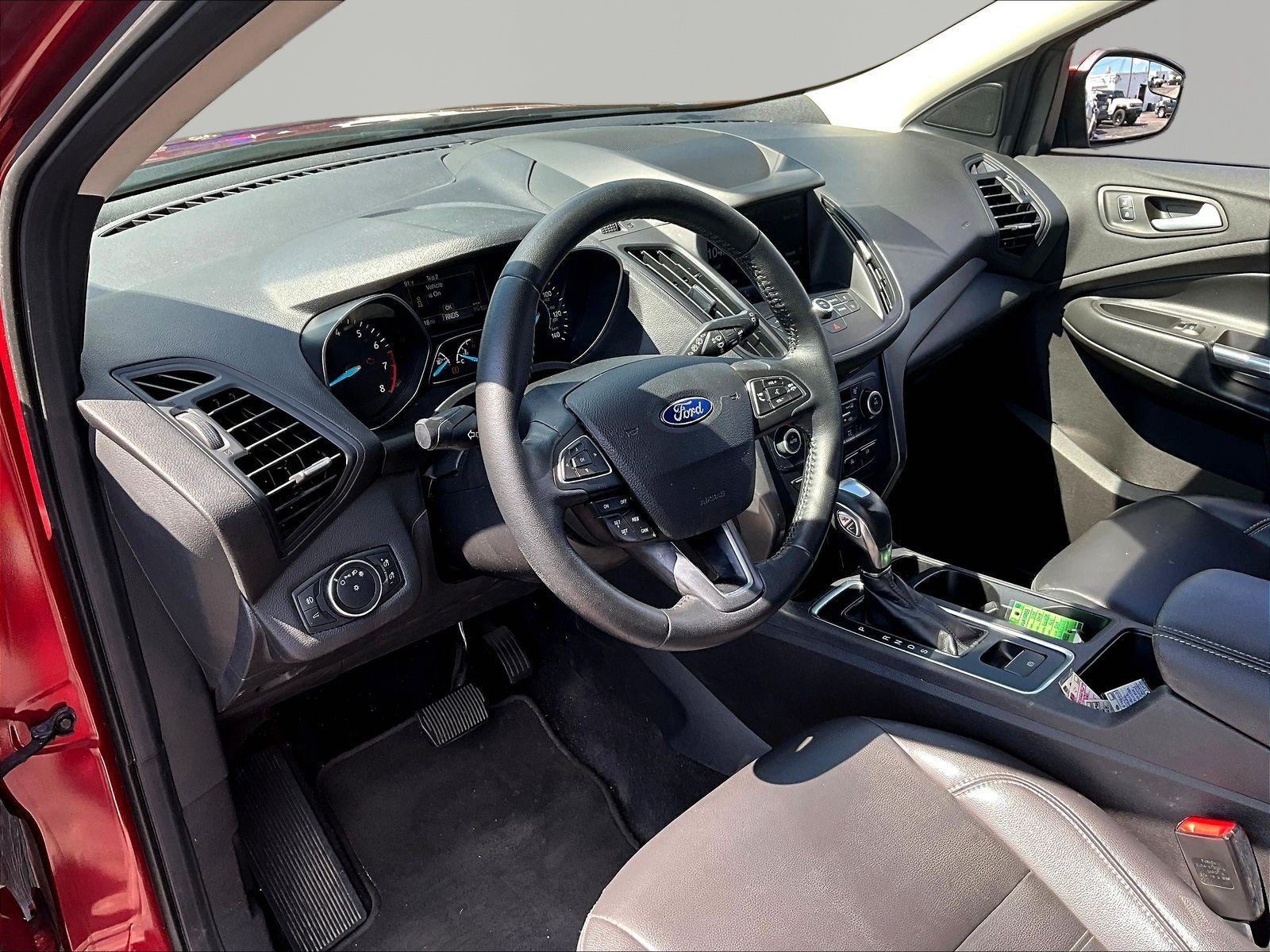 Used 2019 Ford Escape SEL AWD/4WD image 17