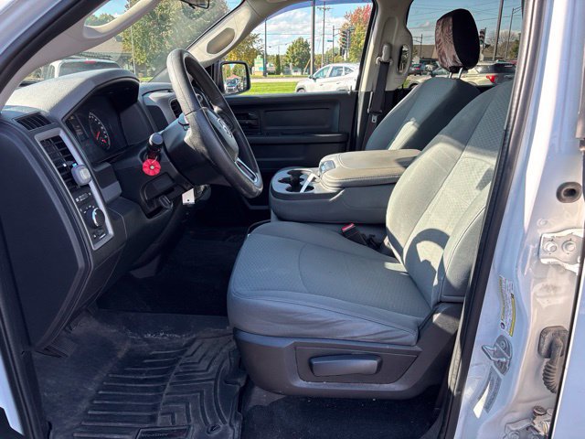 Used 2017 RAM 1500 ST w/ SXT Appearance Group AWD/4WD image 12