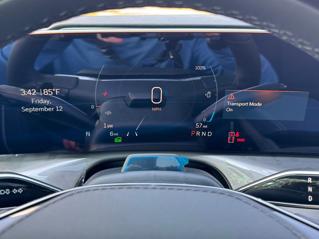 New 2026 Cadillac Vistiq Premium Luxury image 26