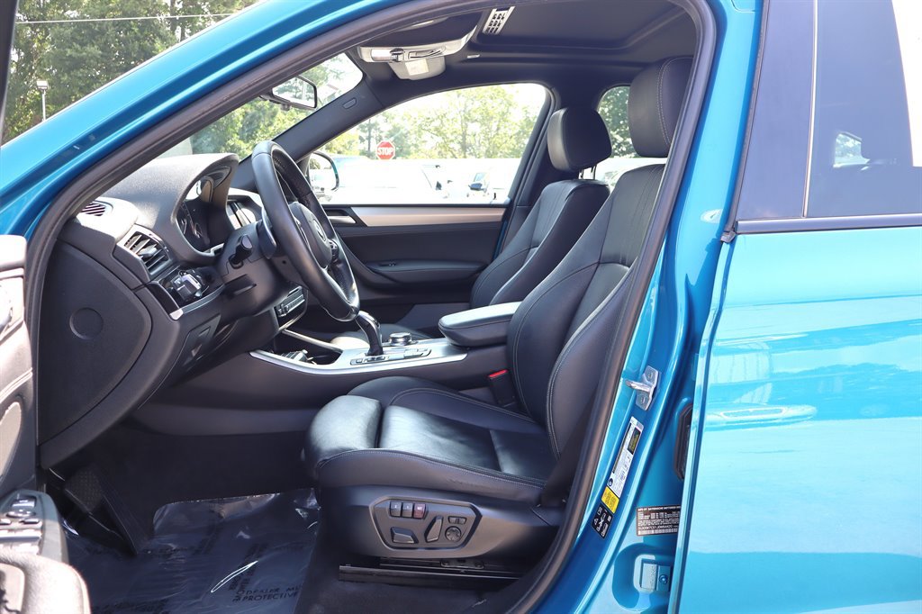 Used 2018 BMW X4 M40i AWD/4WD image 16
