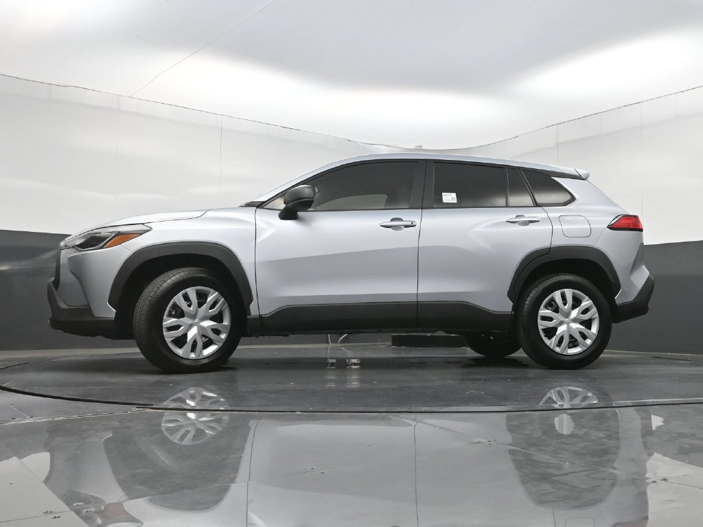 Used 2022 Toyota Corolla Cross L FWD image 26