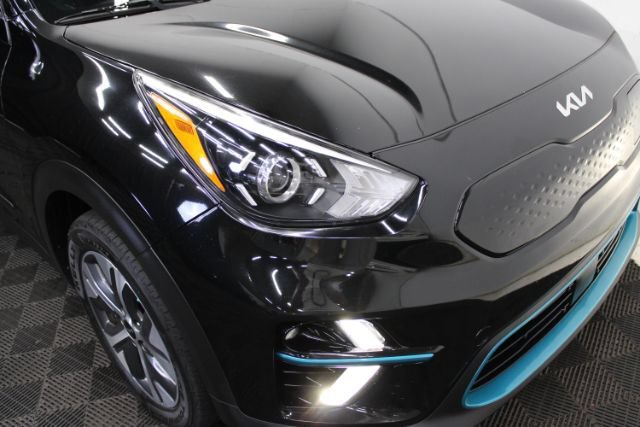 Used 2022 Kia Niro EX FWD image 31