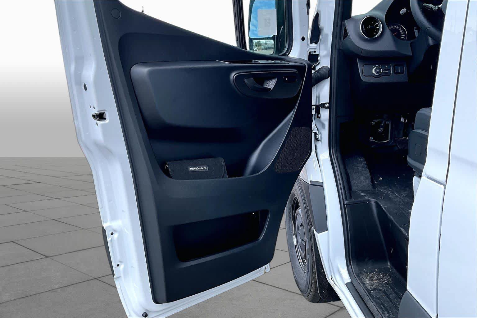 New 2026 Mercedes-Benz Sprinter 2500 image 10