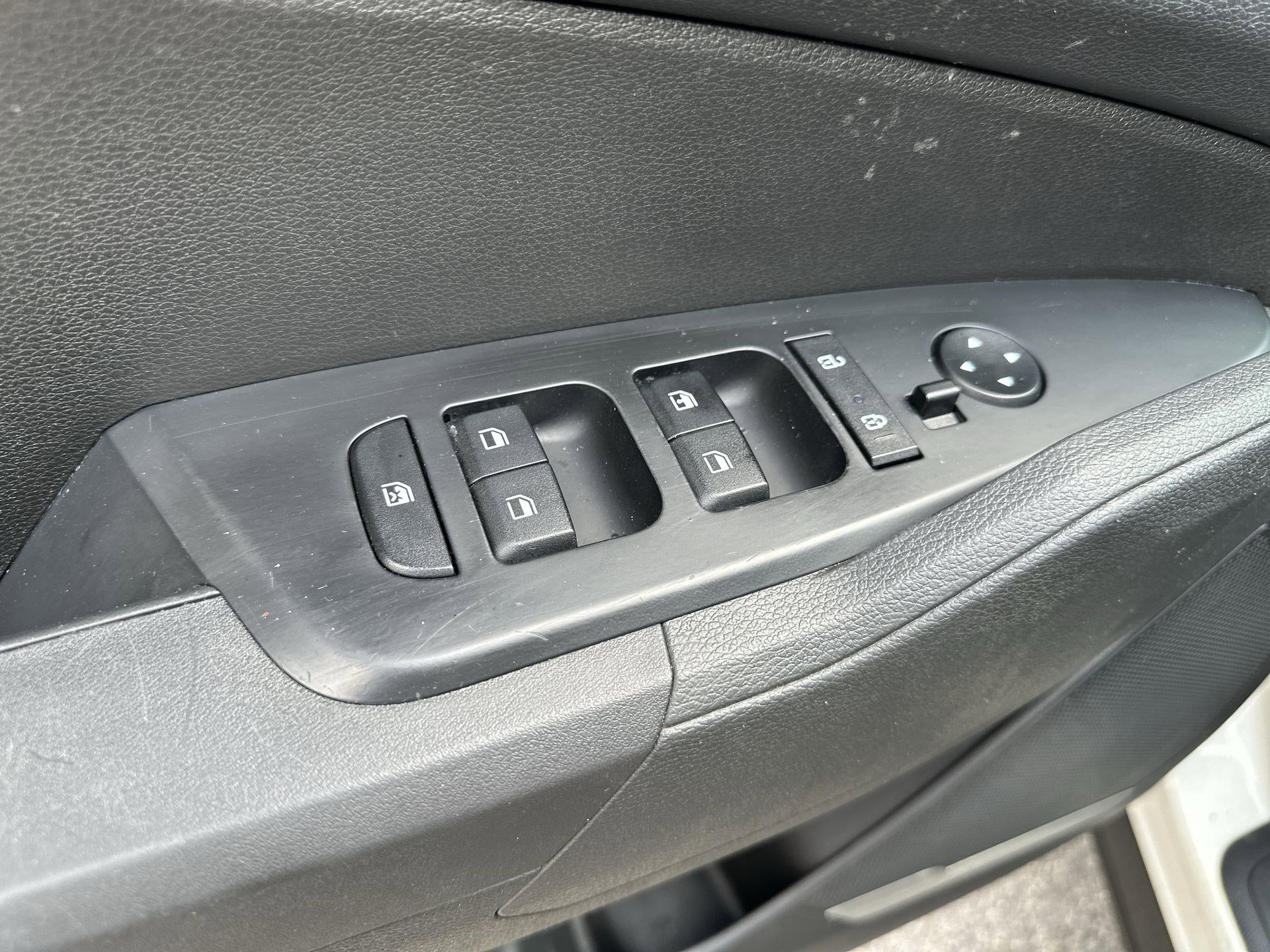 Certified 2023 Kia Sportage LX AWD/4WD image 15