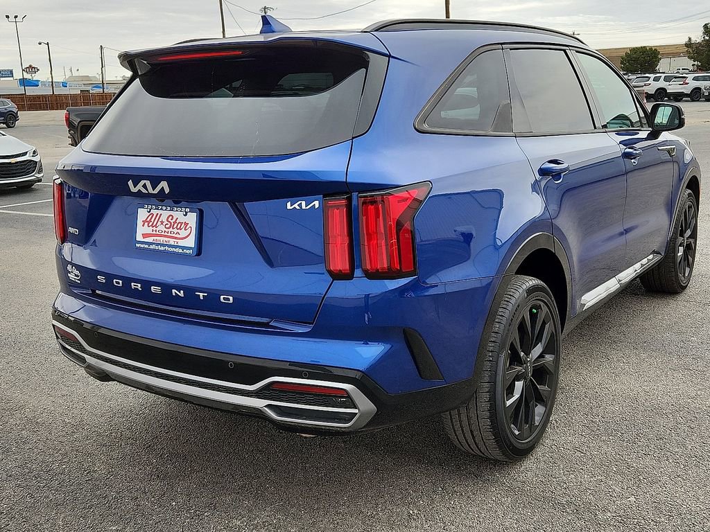 Used 2022 Kia Sorento SX image 4