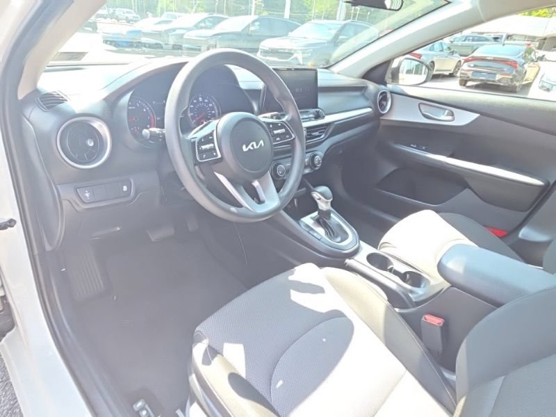 Used 2024 Kia Forte LXS FWD image 22