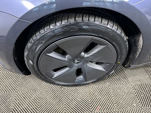 Used 2023 Tesla Model 3 Standard Range image 10