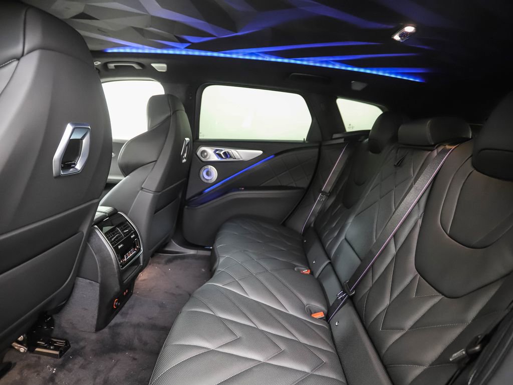 Used 2026 BMW XM Label Red image 23