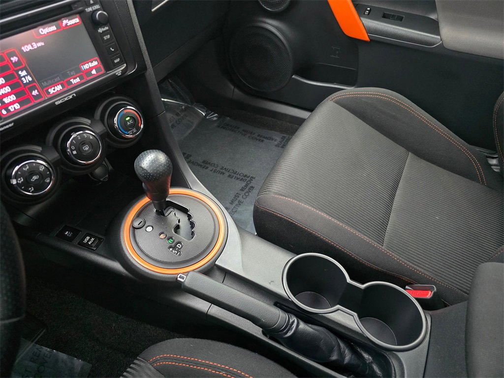 Used 2015 Scion tC image 33
