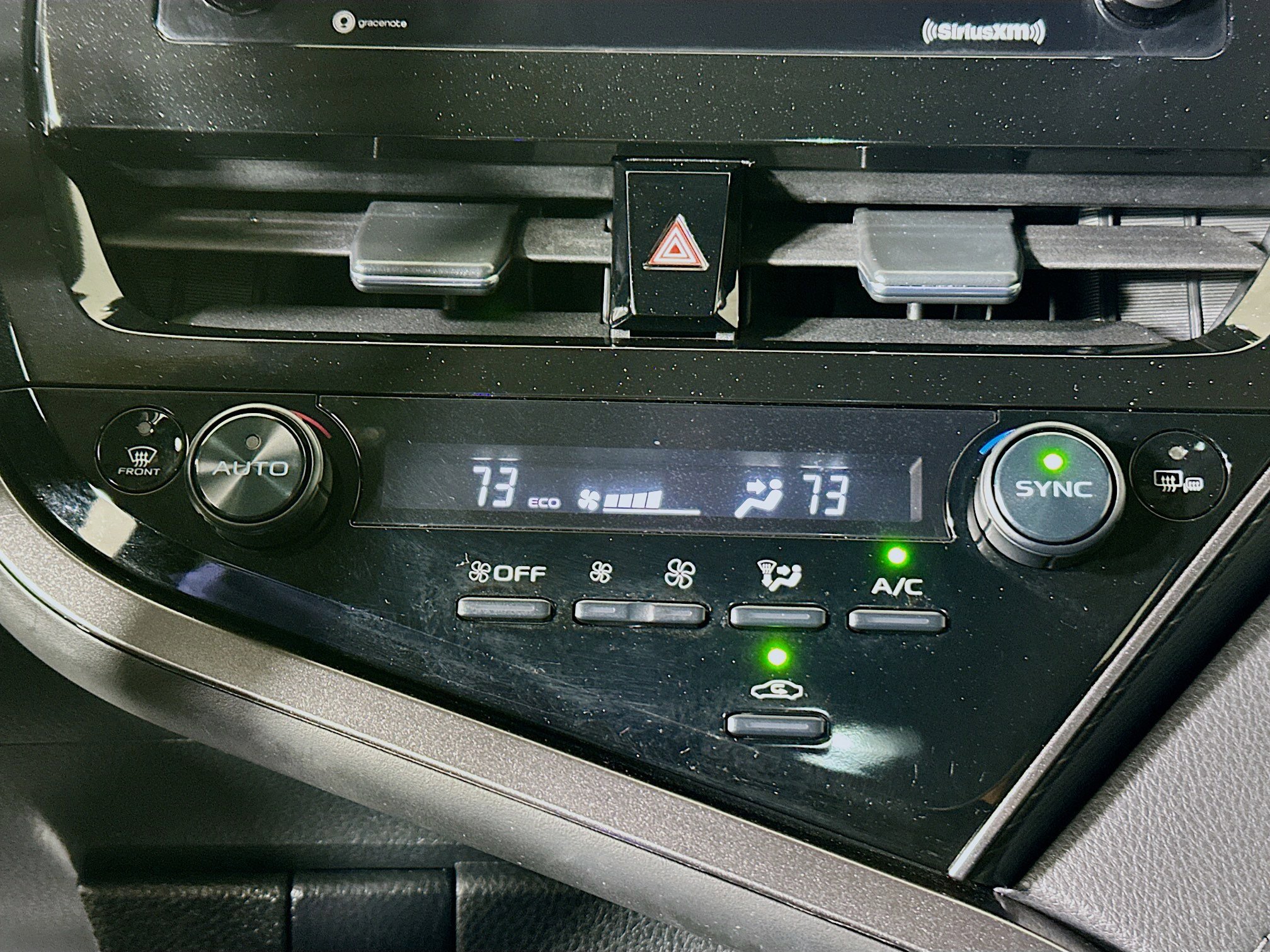 Used 2024 Toyota Camry SE FWD image 21