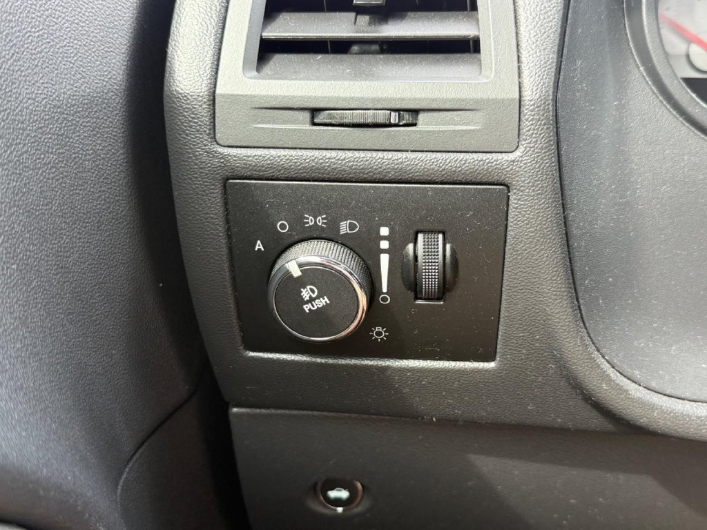 Used 2011 Dodge Challenger SRT8 RWD image 18