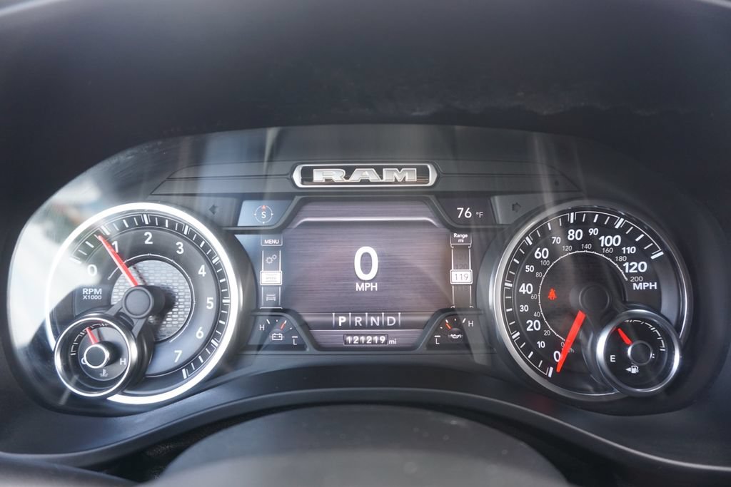 Used 2019 RAM 1500 Big Horn AWD/4WD image 5