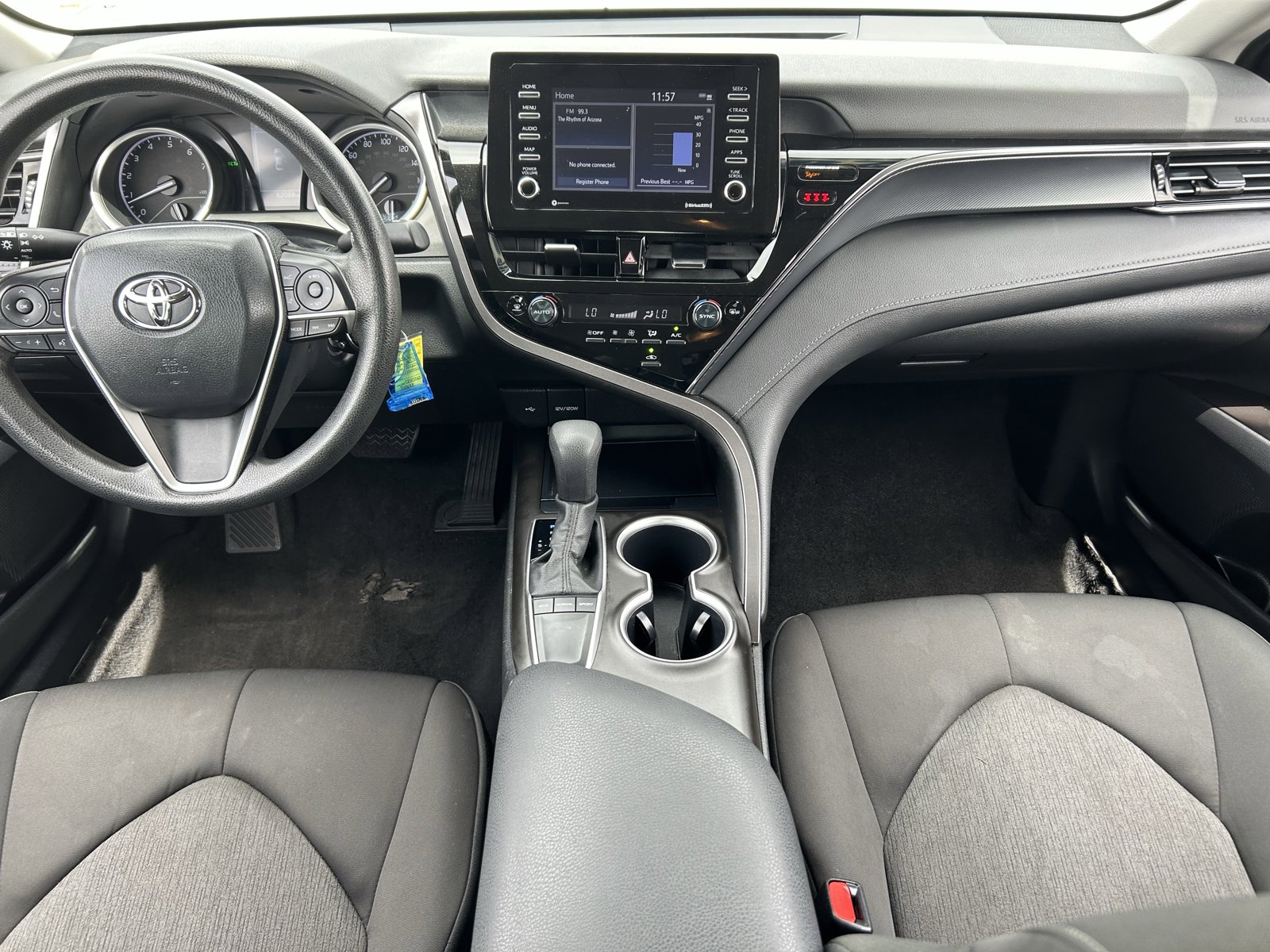 Used 2024 Toyota Camry LE FWD image 14