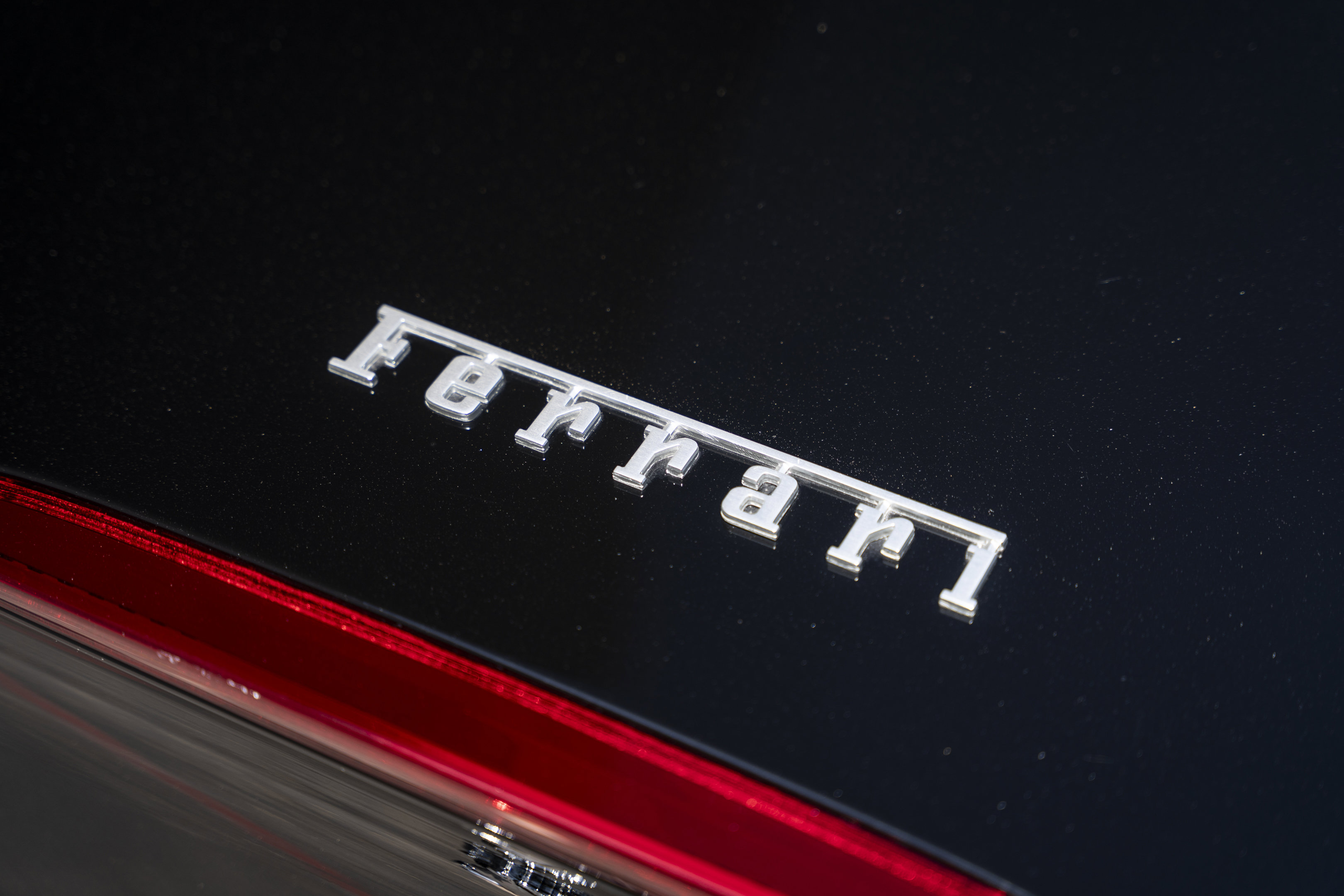 Certified 2023 Ferrari Portofino M RWD image 13
