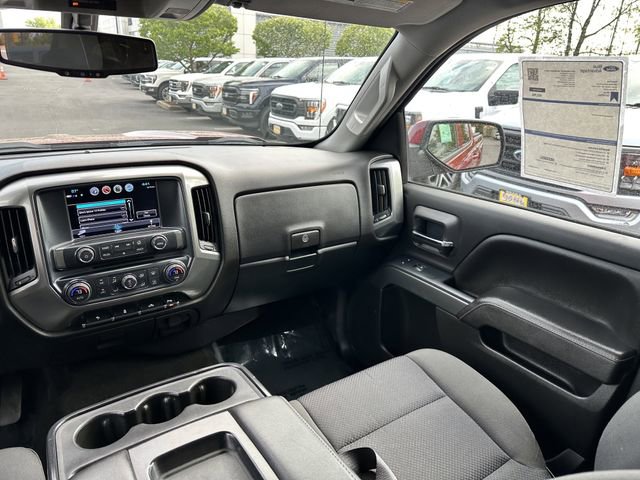 Used 2018 Chevrolet Silverado 1500 LT w/ All Star Edition AWD/4WD image 17