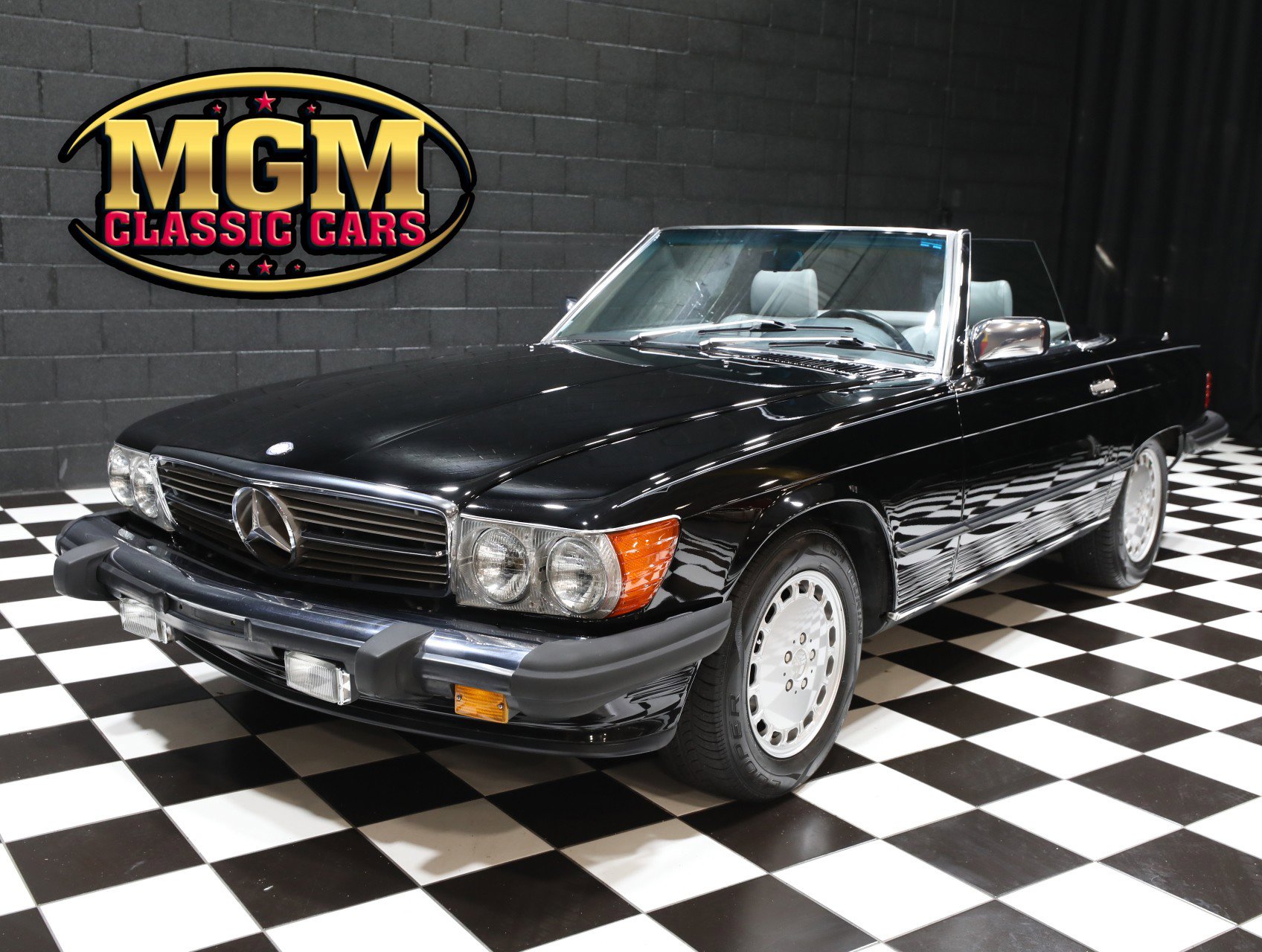 Used 1989 Mercedes-Benz 560 SL image 1