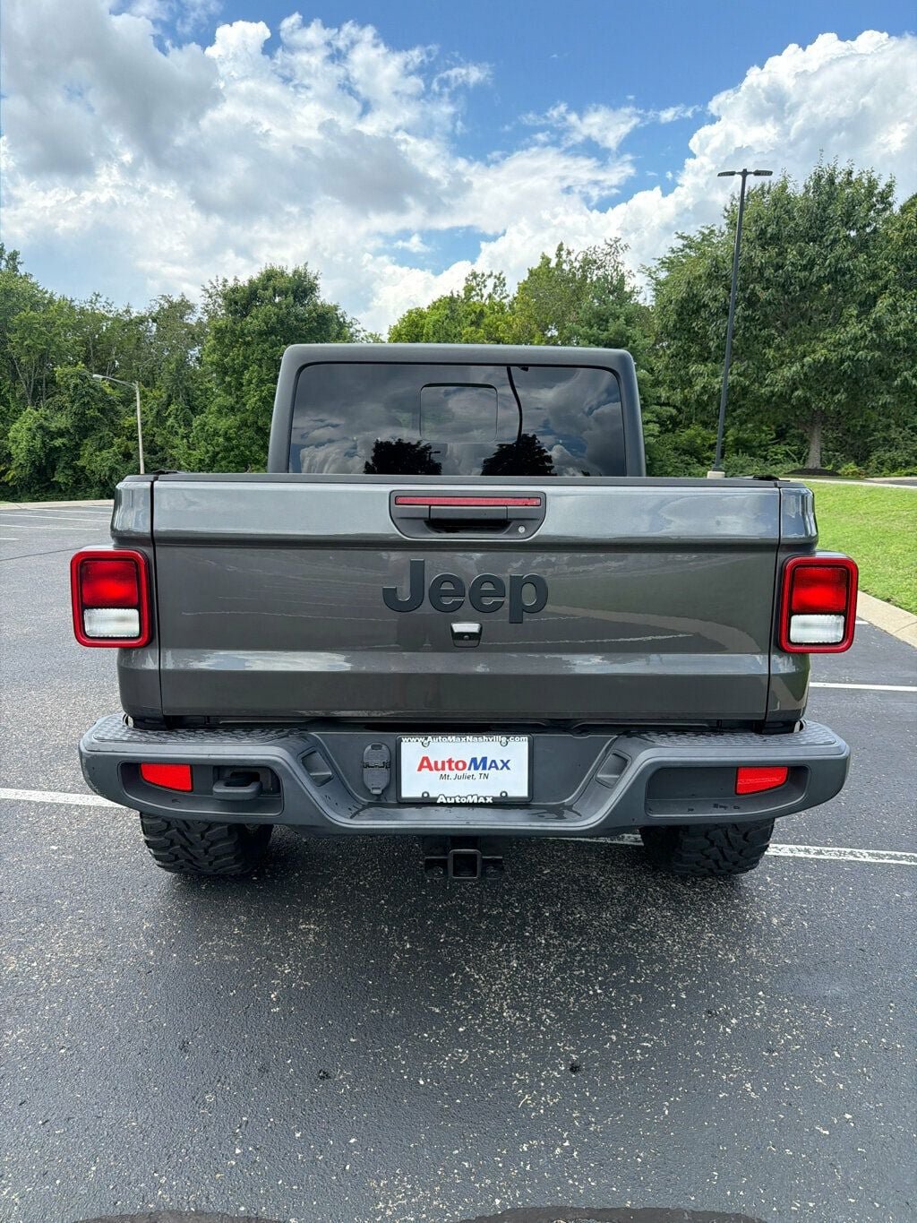 Used 2022 Jeep Gladiator Sport AWD/4WD image 5