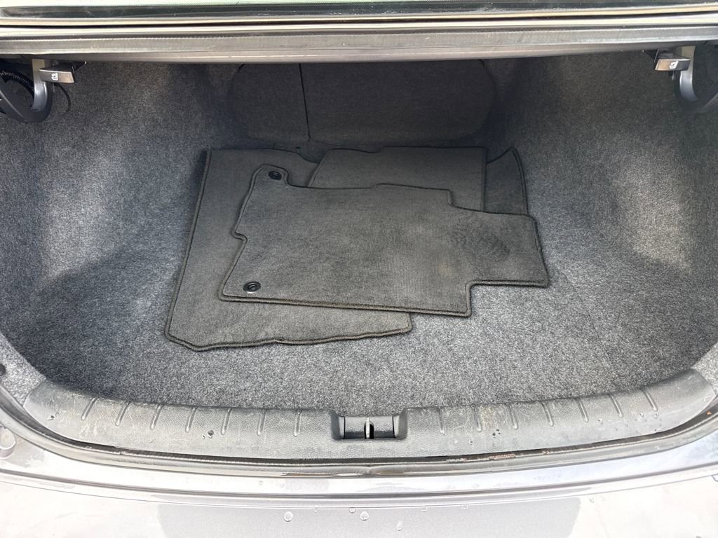 Used 2017 Honda Accord Sport image 27