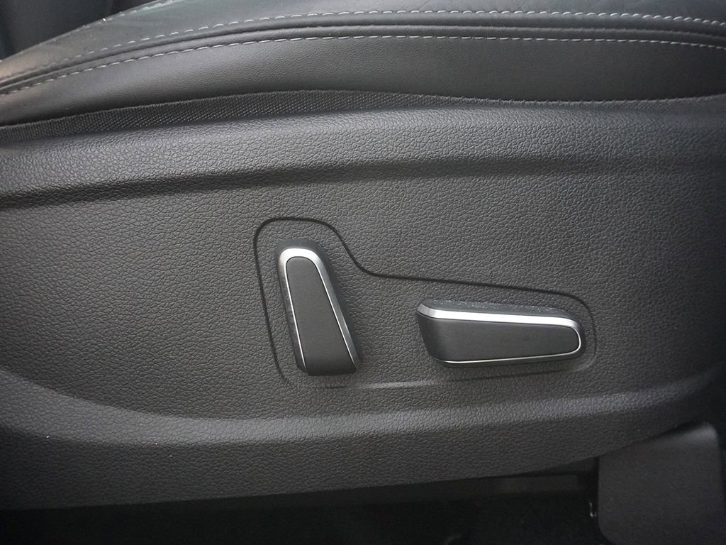 Used 2023 Hyundai Santa Fe Calligraphy image 35