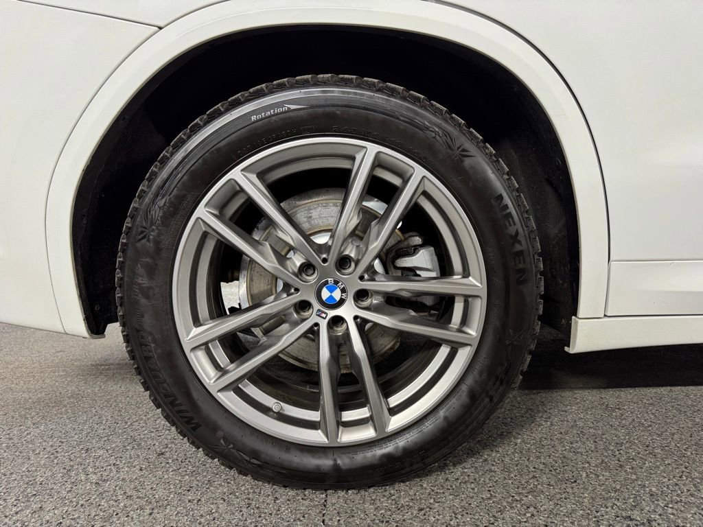 Used 2021 BMW X3 xDrive30e w/ Executive Package image 9