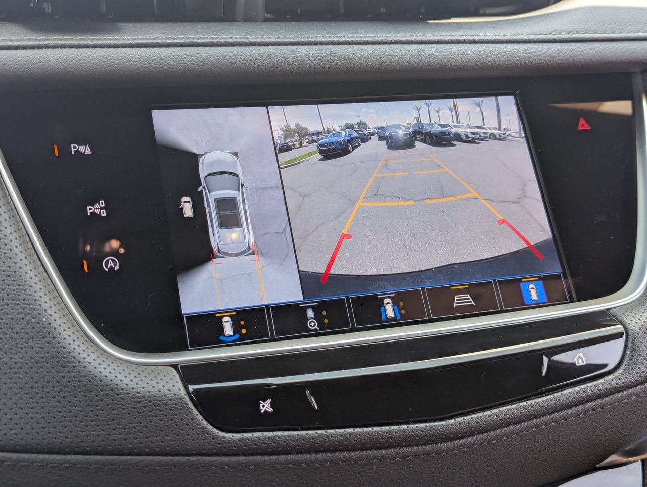Certified 2023 Cadillac XT5 Premium Luxury w/ Technology Package AWD/4WD image 26