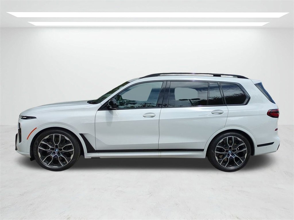 New 2026 BMW X7 M60i image 7