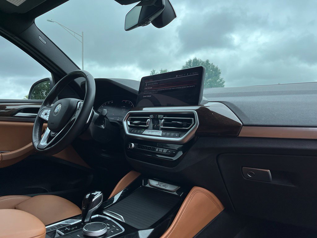 Used 2023 BMW X4 xDrive30i w/ Premium Package AWD/4WD image 31