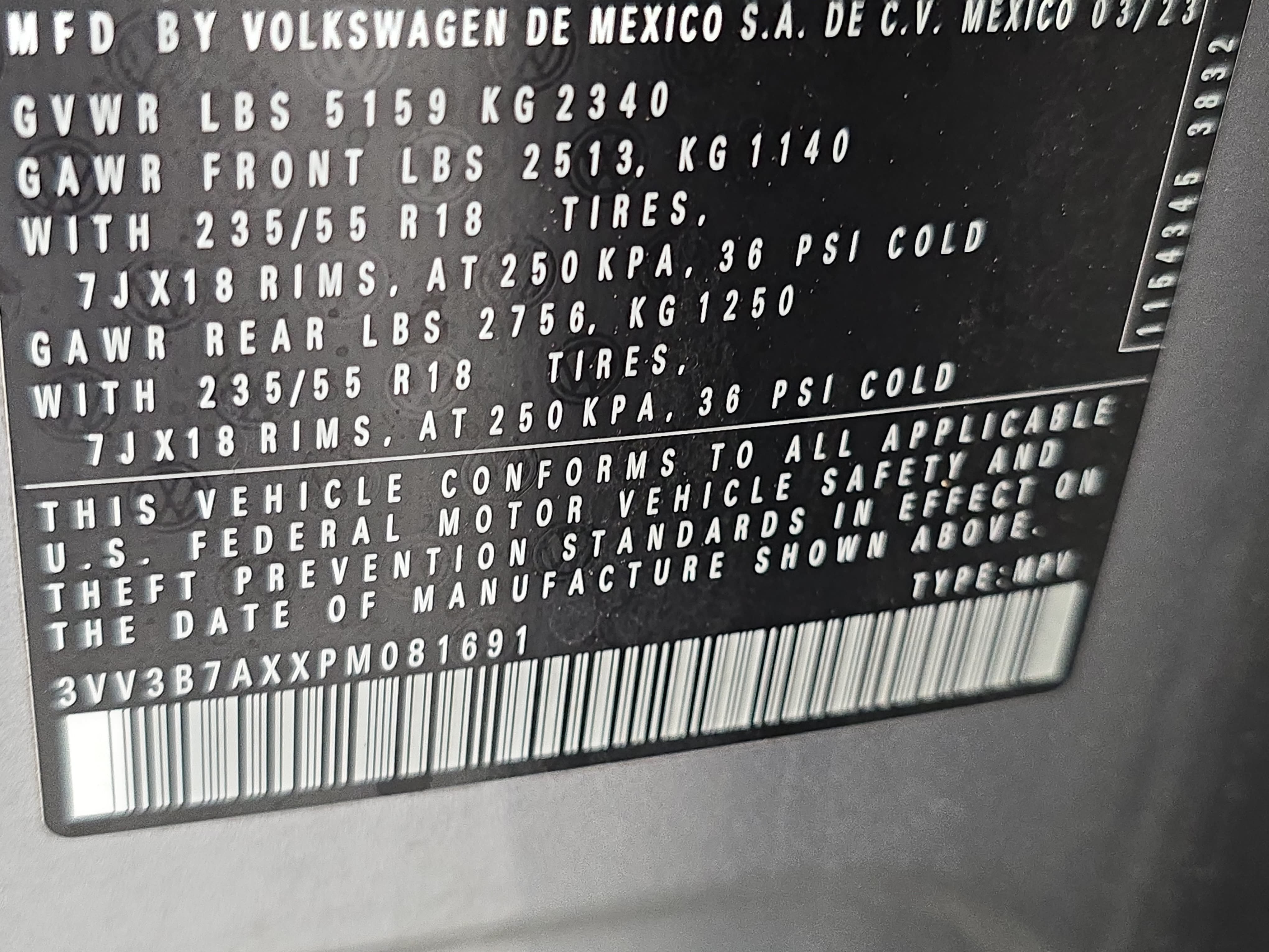 Used 2023 Volkswagen Tiguan SE FWD image 35