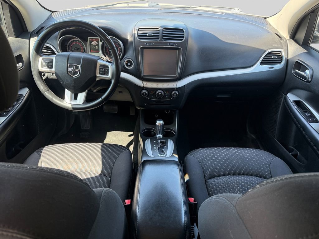 Used 2017 Dodge Journey SXT w/ Safe & Sound Group FWD image 17