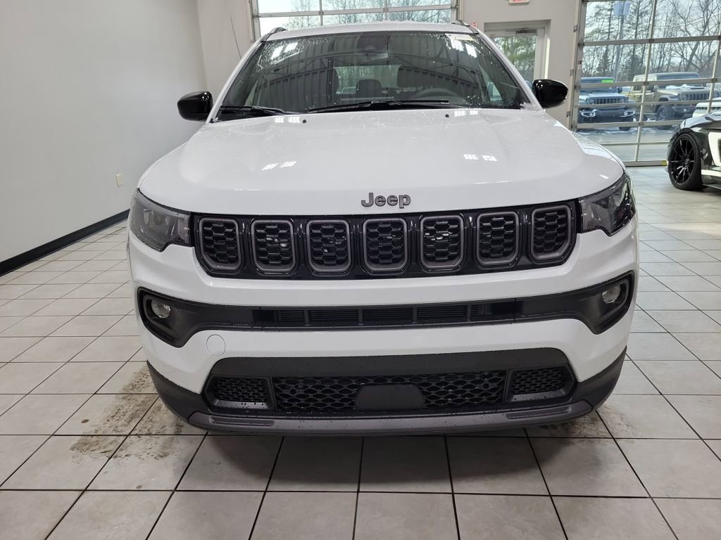New 2026 Jeep Compass Latitude image 2