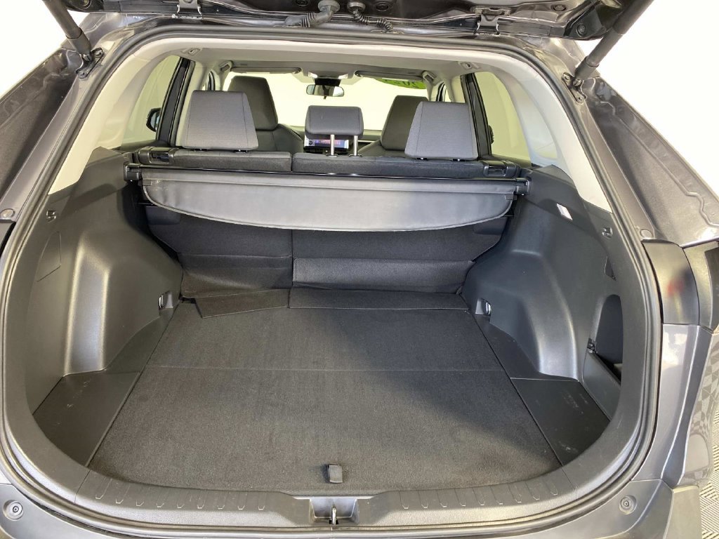 Used 2024 Toyota RAV4 XLE w/ Convenience Package AWD/4WD image 8