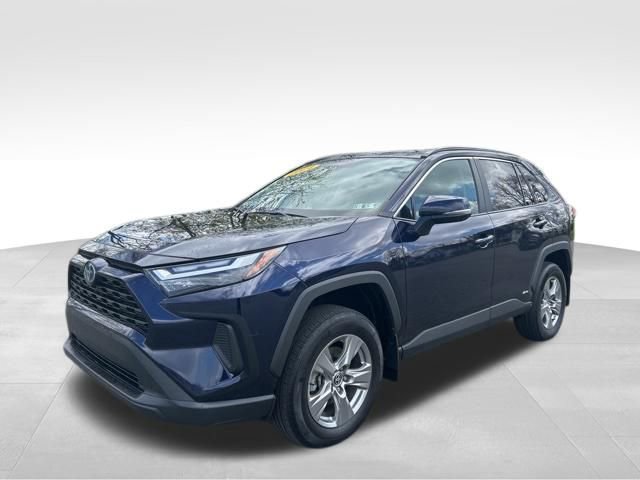 Used 2024 Toyota RAV4 XLE w/ Convenience Package image 1
