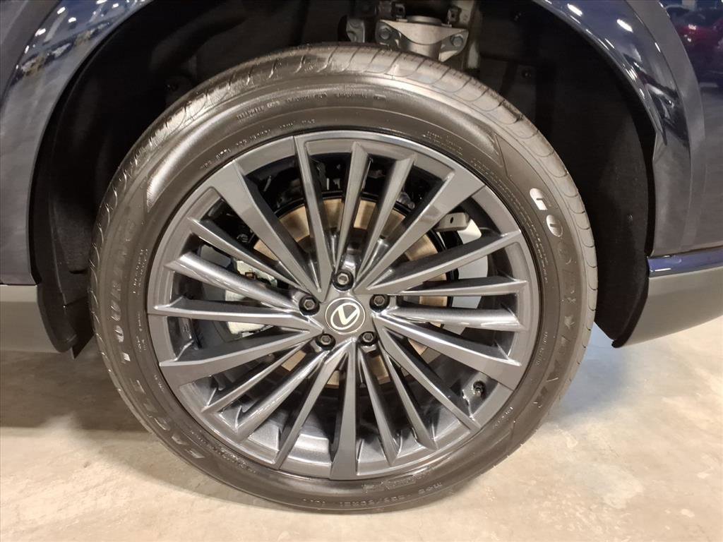 New 2025 Lexus RX 350h image 13