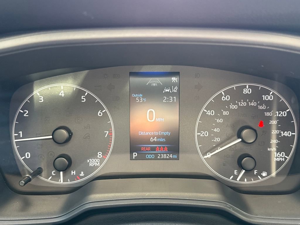 Used 2024 Toyota Corolla Cross L image 19