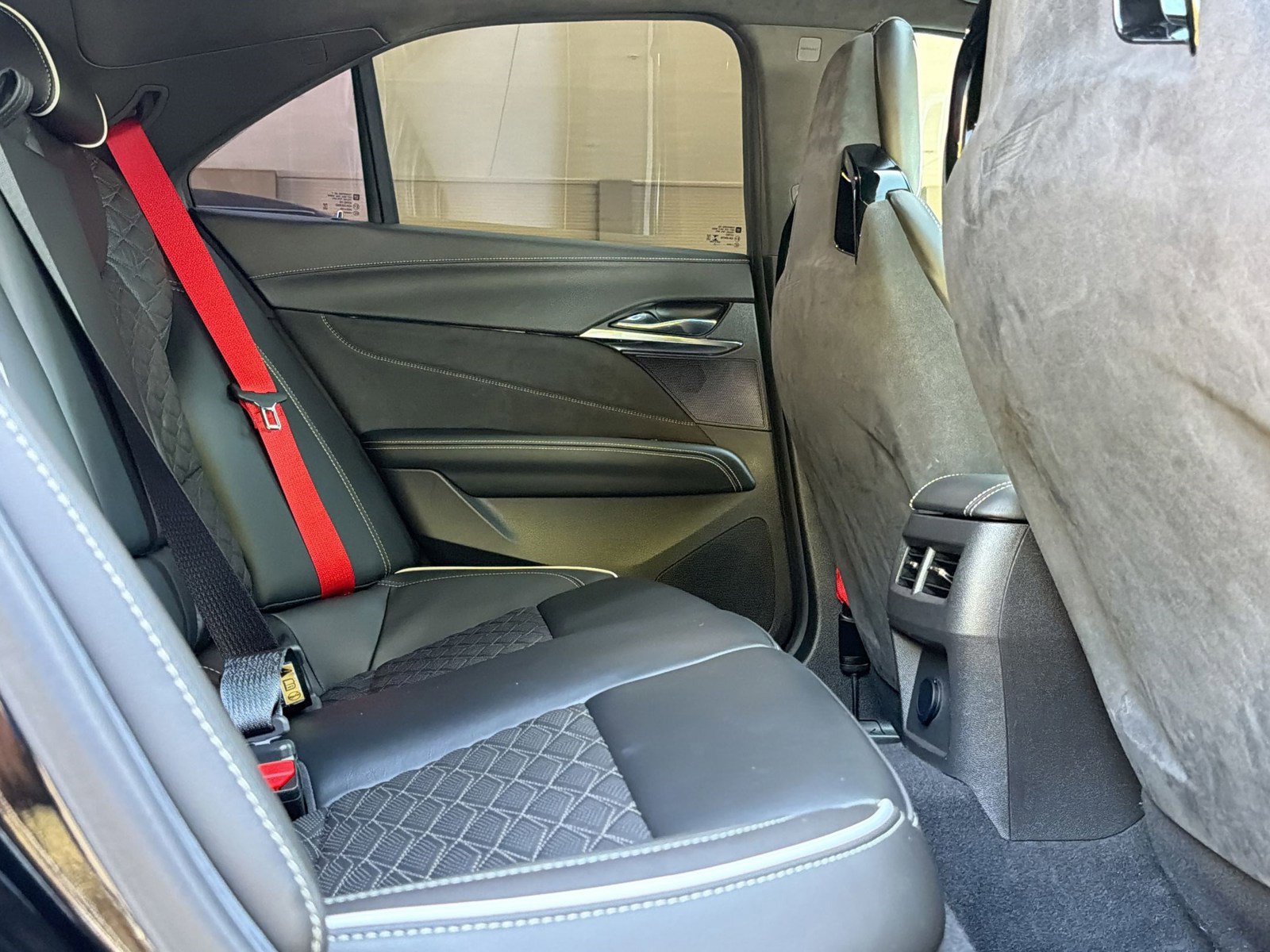 Used 2022 Cadillac CT4 V Blackwing w/ Driver Assist Package RWD image 30