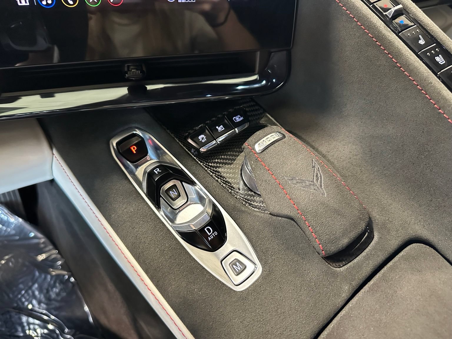 Used 2023 Chevrolet Corvette Stingray Premium Conv w/ Z51 Performance Package RWD image 39