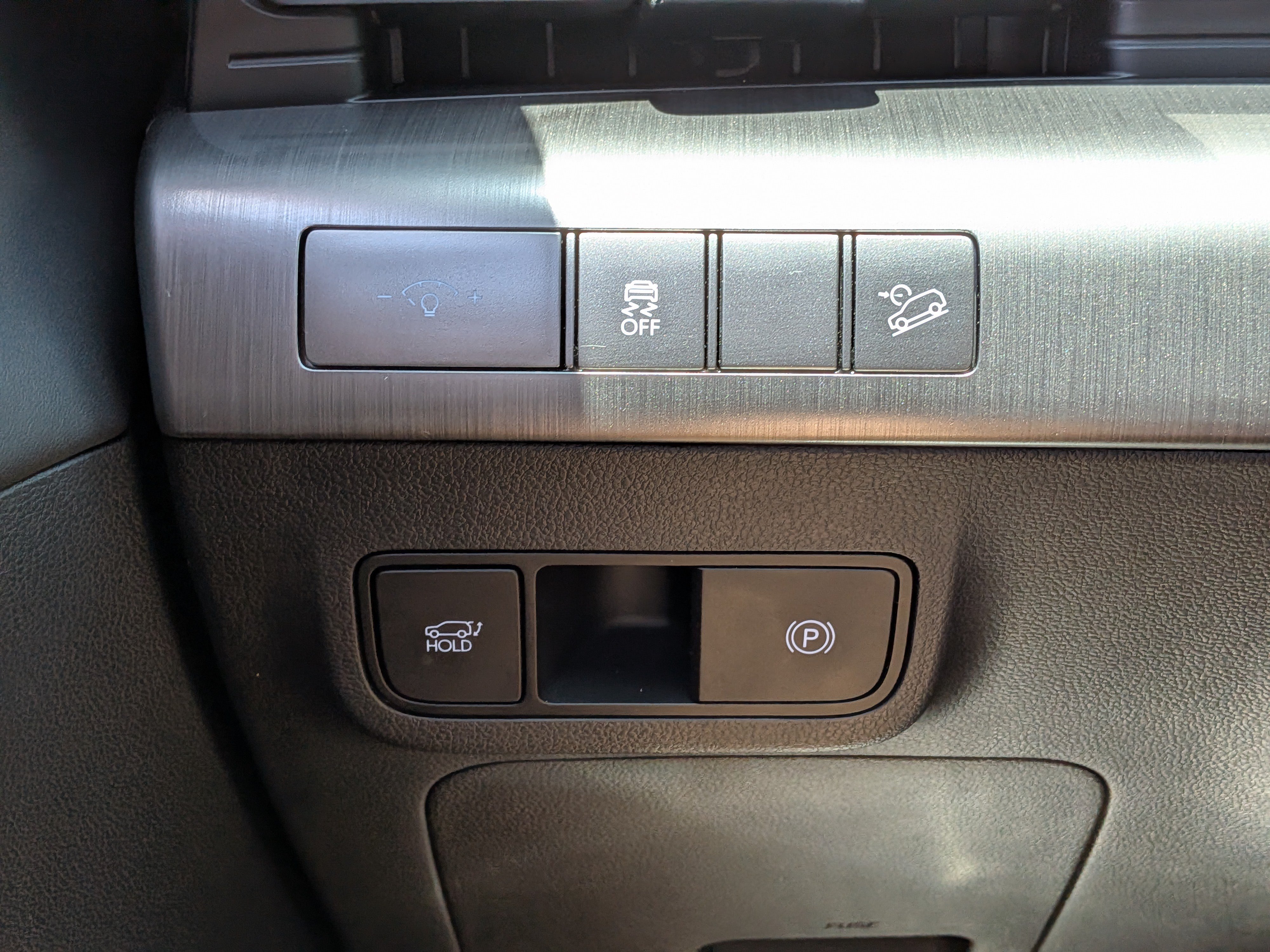 Used 2025 Hyundai Kona Limited FWD image 22
