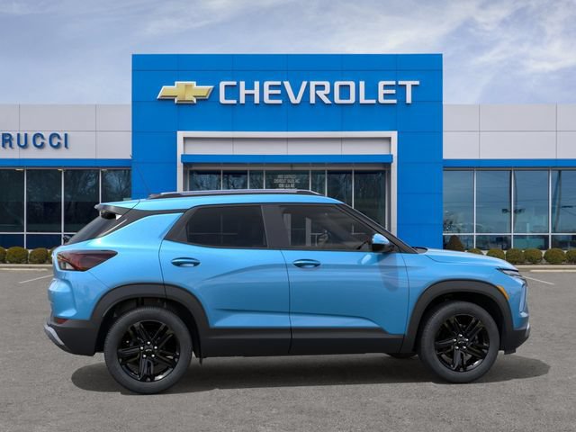 New 2026 Chevrolet TrailBlazer LT w/ Midnight Edition FWD image 5