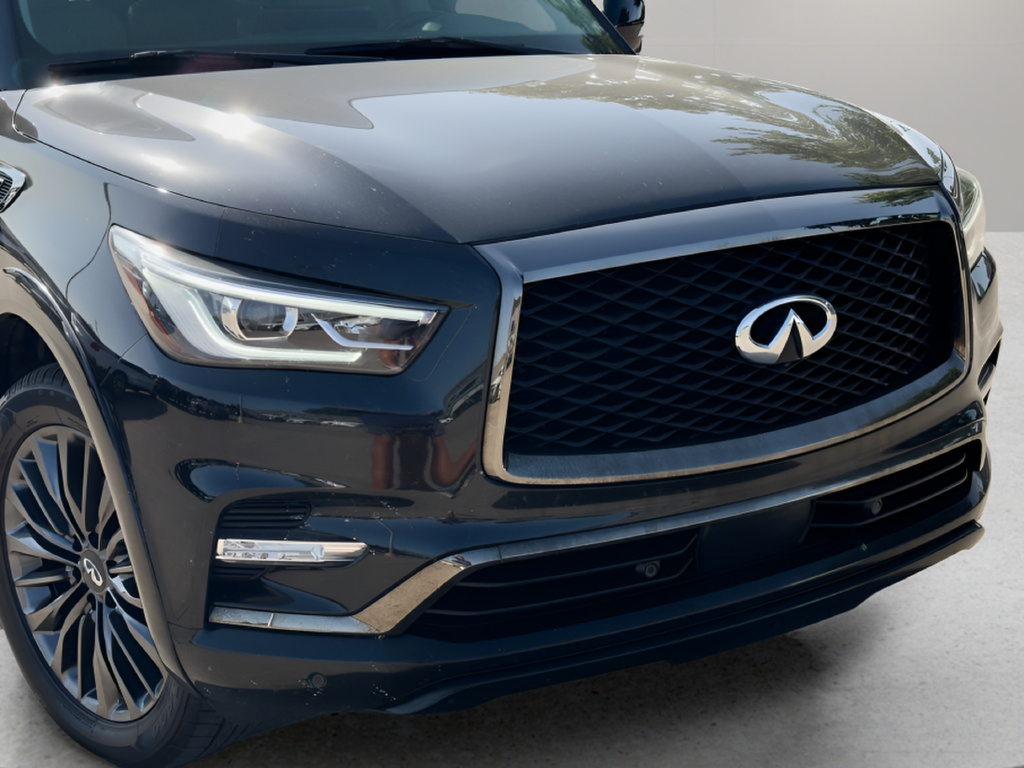 Used 2023 INFINITI QX80 Premium Select w/ Cargo Package RWD image 2