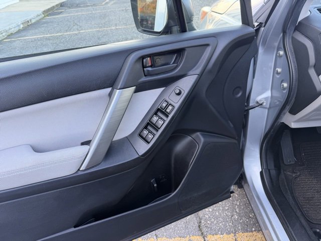 Used 2014 Subaru Forester 2.5i image 18