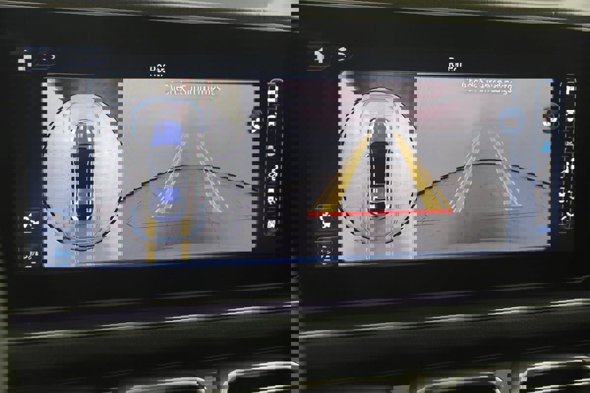 Used 2024 Mercedes-Benz GLE 53 AMG 4MATIC Coupe image 11