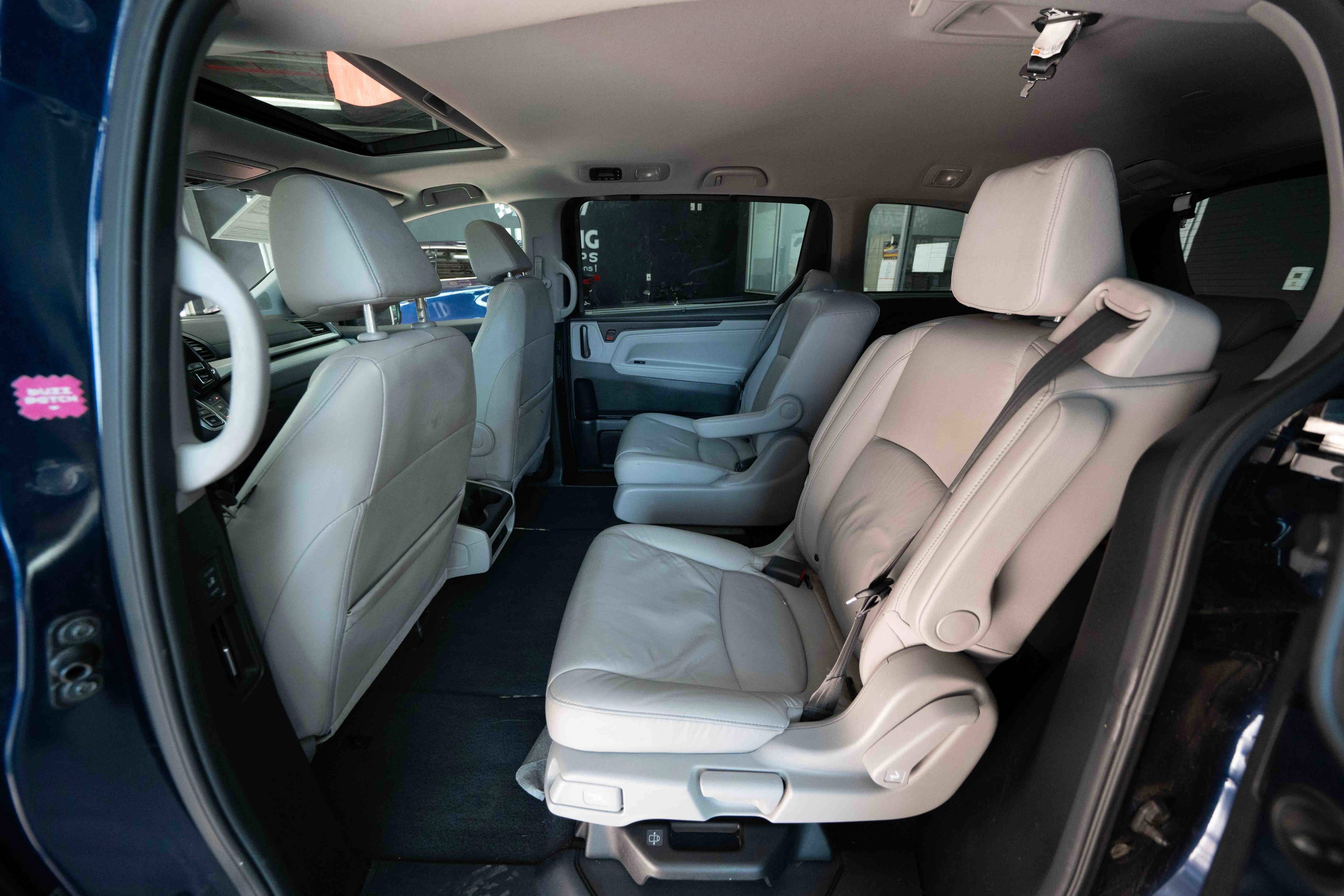 Used 2021 Honda Odyssey EX-L image 23