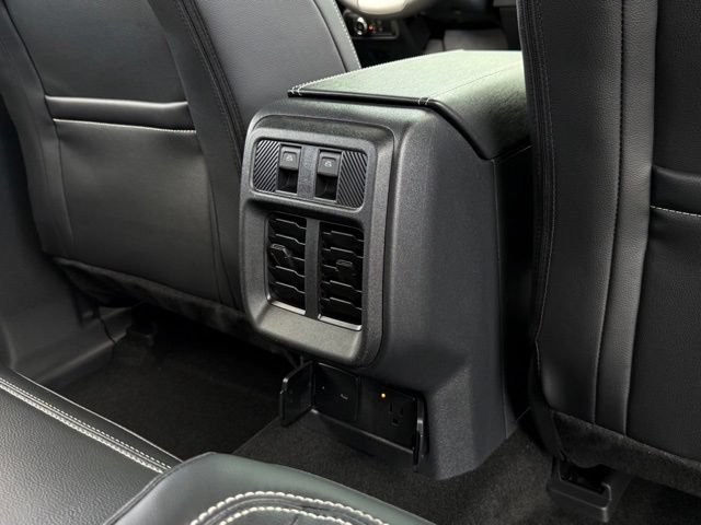 New 2026 Ford Bronco Outer Banks w/ Sasquatch Package AWD/4WD image 21