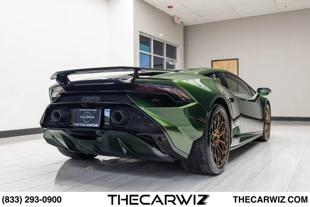Used 2024 Lamborghini Huracan Tecnica RWD image 40